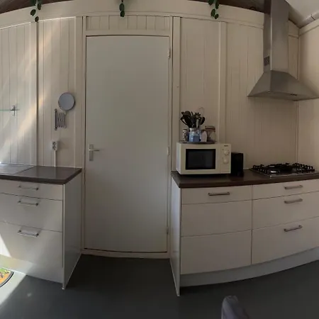 Tiny House Madame Jeanette Nabij Centrum En Zee *