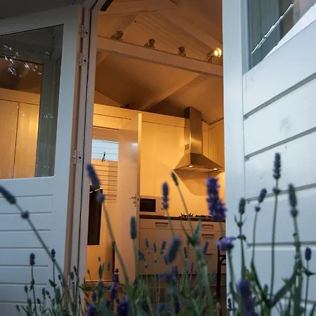 Tiny House Madame Jeanette Nyaraló Zandvoort